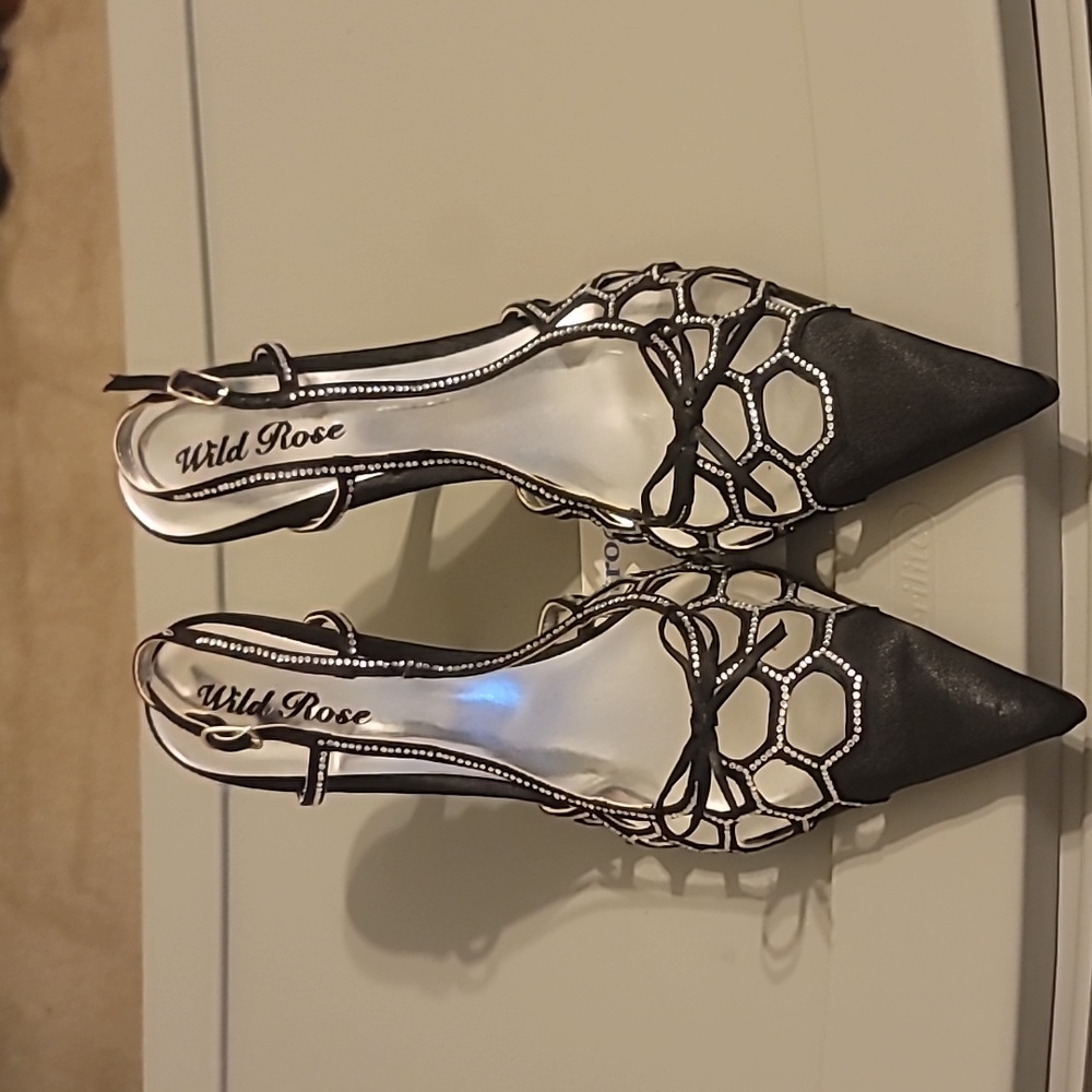 4" dressy bling heels satin finish size 9